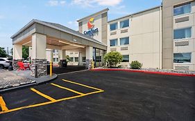 Comfort Inn Mayfield Heights